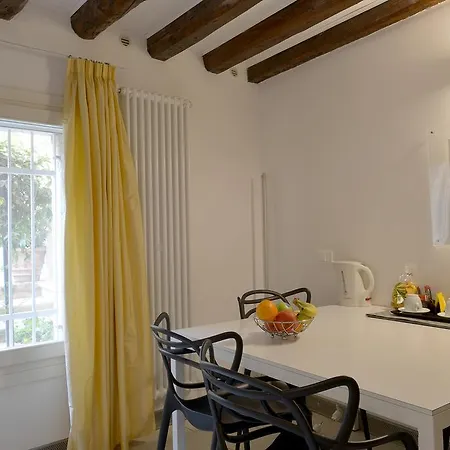 Appartement San Beneto Design Studio Venise