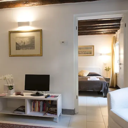 San Beneto Design Studio Apartment *