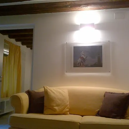 San Beneto Design Studio * Benátky